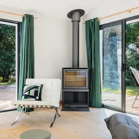 Evasion Familiale Avec Piscine & A 200m *