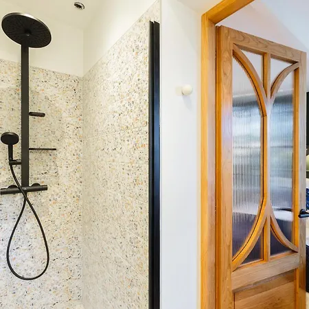 Evasion Familiale Avec Piscine & A 200m *